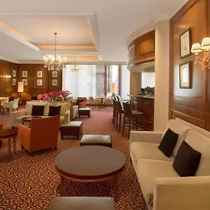 Ξενοδοχείο Sheraton Grand, Βαρσοβία